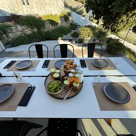 Βίλα Ukino House